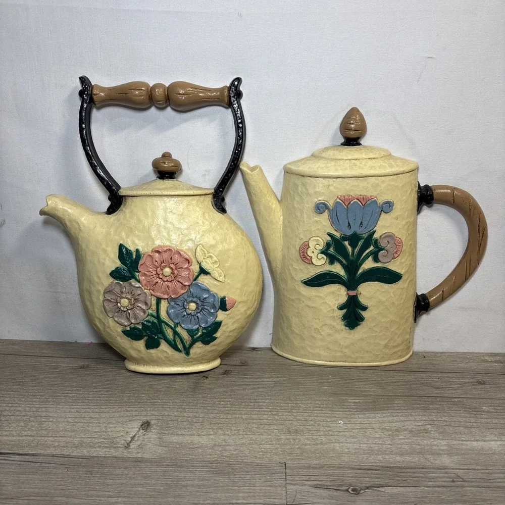 Vintage Cottage Core Home Interiors Floral Tea Pot Burwood Wall Decor 1995 Resin - Picture 9 of 9